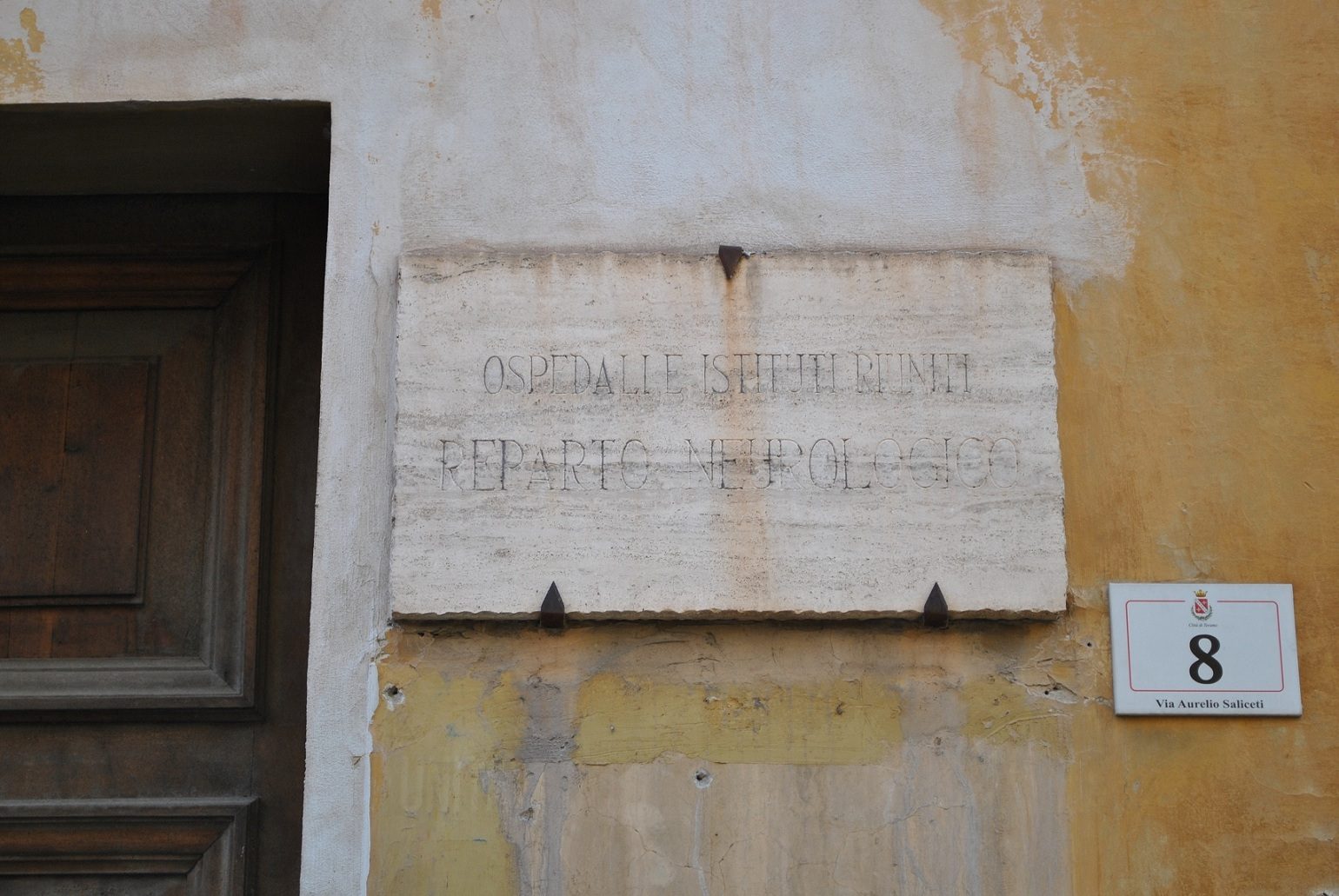 Ex ospedale psichiatrico, Teramo -11.JPG
